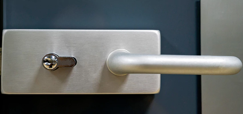 Change Patio Door Locks in Santee, California