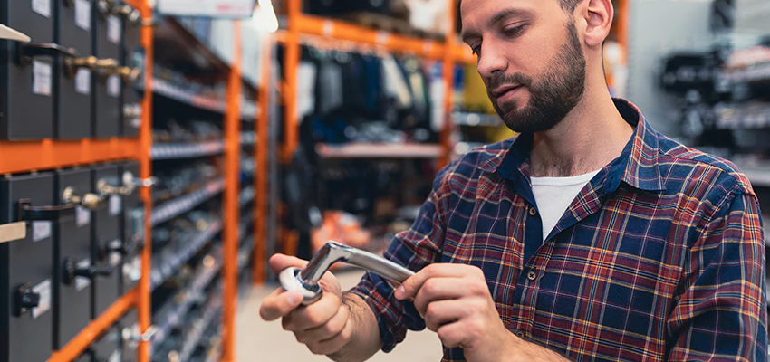 Locksmith For Retail Stores Lockout Services in Santee, California